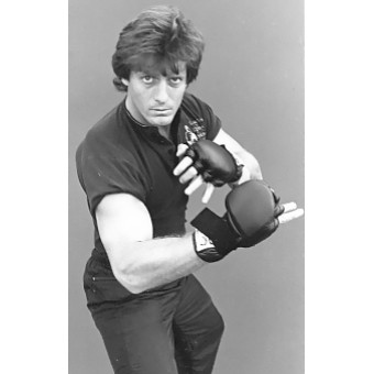 Jeet Kune Do Concepts and Filipino Martial Arts-Trapping-Paul Vunak